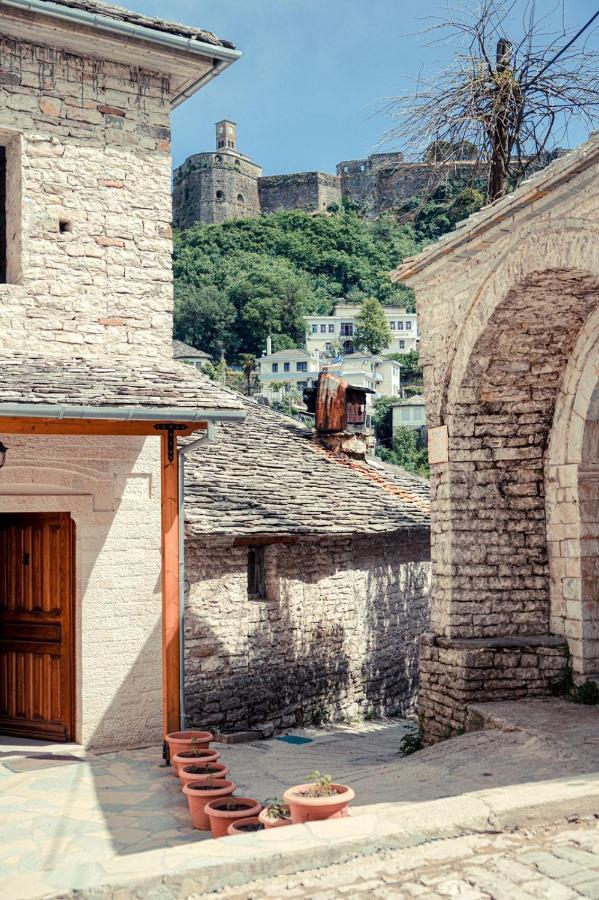 Guesthouse Cico Gjirokastër Eksteriør billede